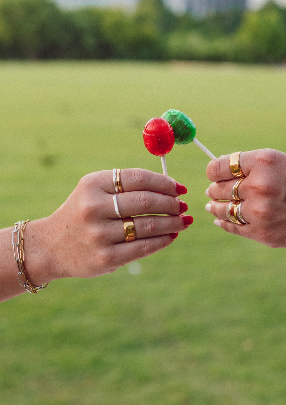 Bernadette Bar Ring
