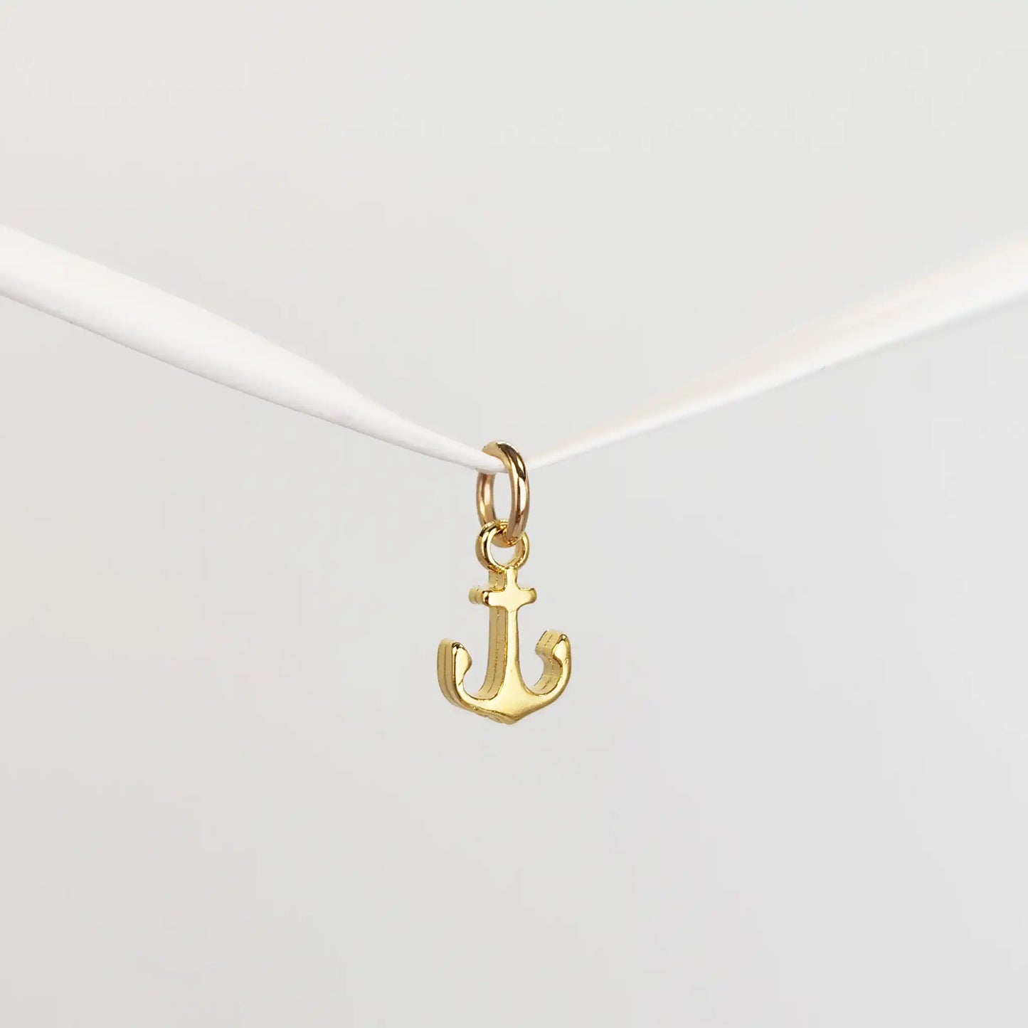 Vera Anchor Charm