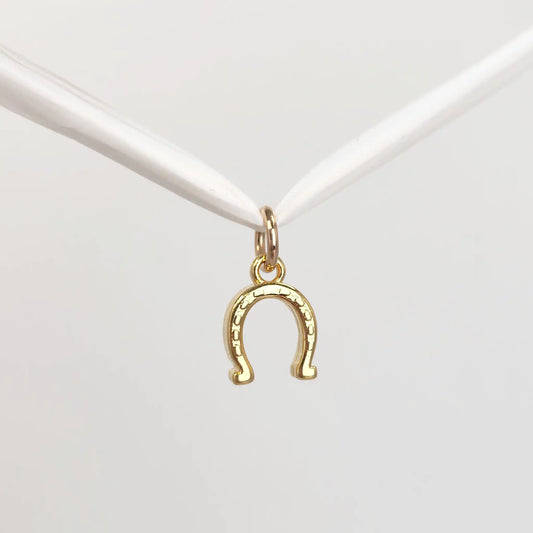 Vera Horseshoe Charm